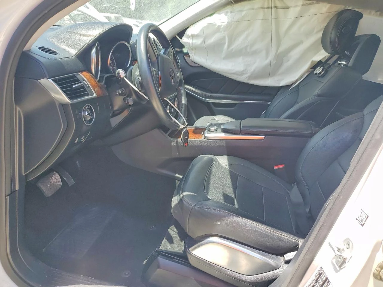 Mercedes-Benz GL 550 4.6l 4Matic, снимка 7 - Автомобили и джипове - 55158693
