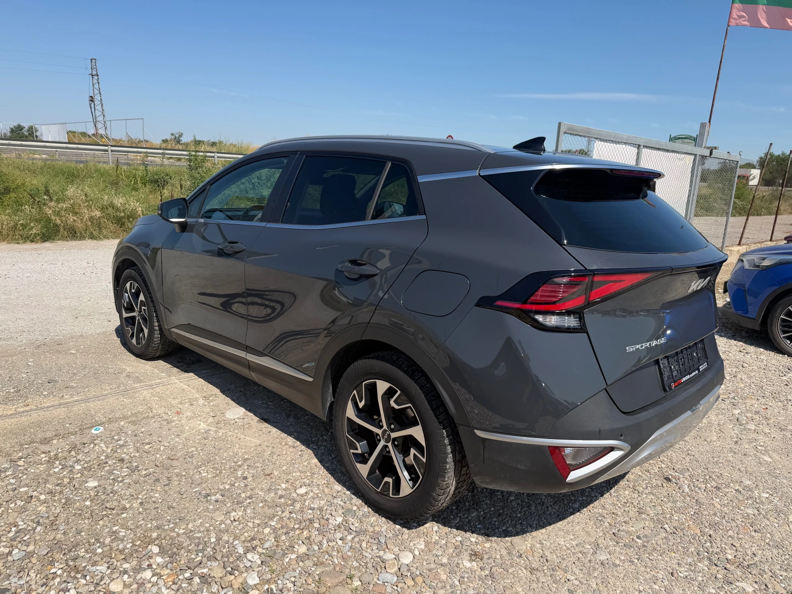 Kia Sportage 1.6CRDI MHEV(КАТО НОВА), снимка 7 - Автомобили и джипове - 55198811