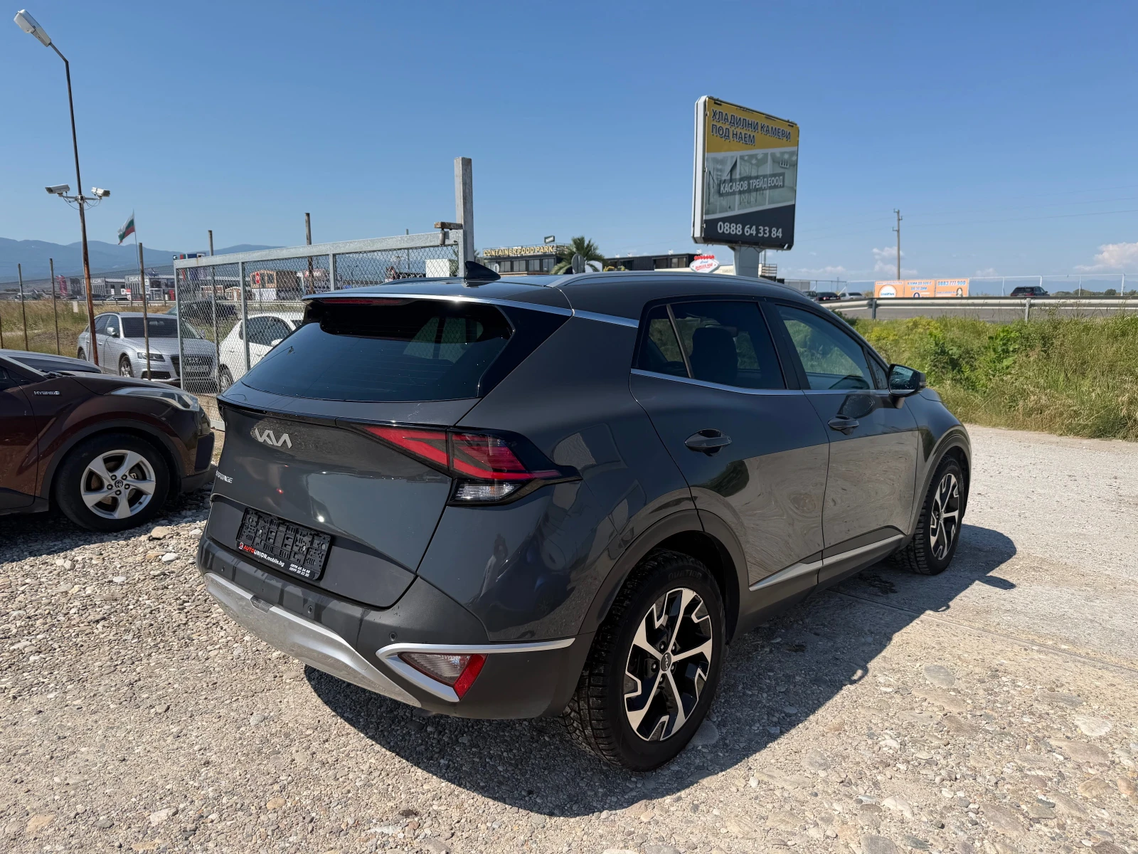 Kia Sportage 1.6CRDI MHEV(КАТО НОВА), снимка 5 - Автомобили и джипове - 55198811