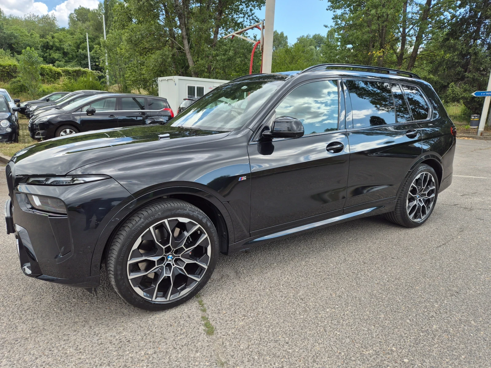 BMW X7 40i XDrive M Pack Head Up Soft Close Pano  
