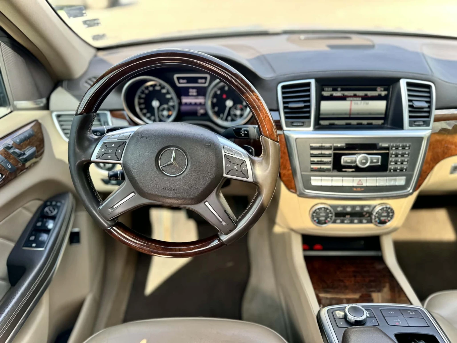 Mercedes-Benz GL 500 Уникат!, снимка 16 - Автомобили и джипове - 55615231