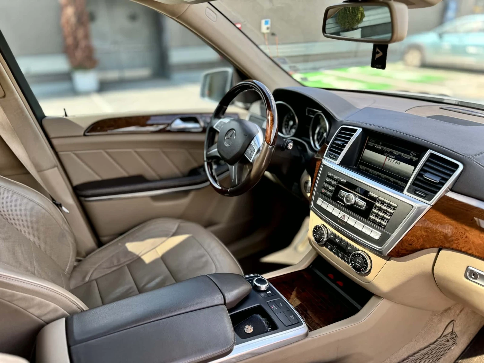 Mercedes-Benz GL 500 Уникат!, снимка 11 - Автомобили и джипове - 55615231