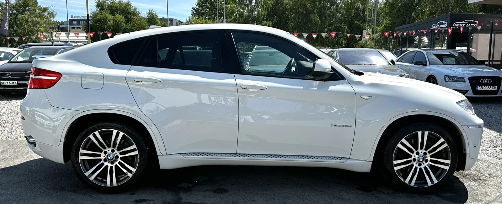 BMW X6 3.0D 306HP SOFT CLOSE HUD DISTRONIC LANE ASSIST, снимка 4 - Автомобили и джипове - 55721919