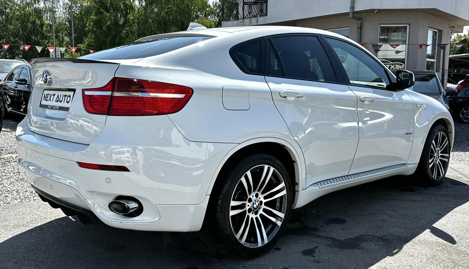 BMW X6 3.0D 306HP SOFT CLOSE HUD DISTRONIC LANE ASSIST, снимка 5 - Автомобили и джипове - 55721919