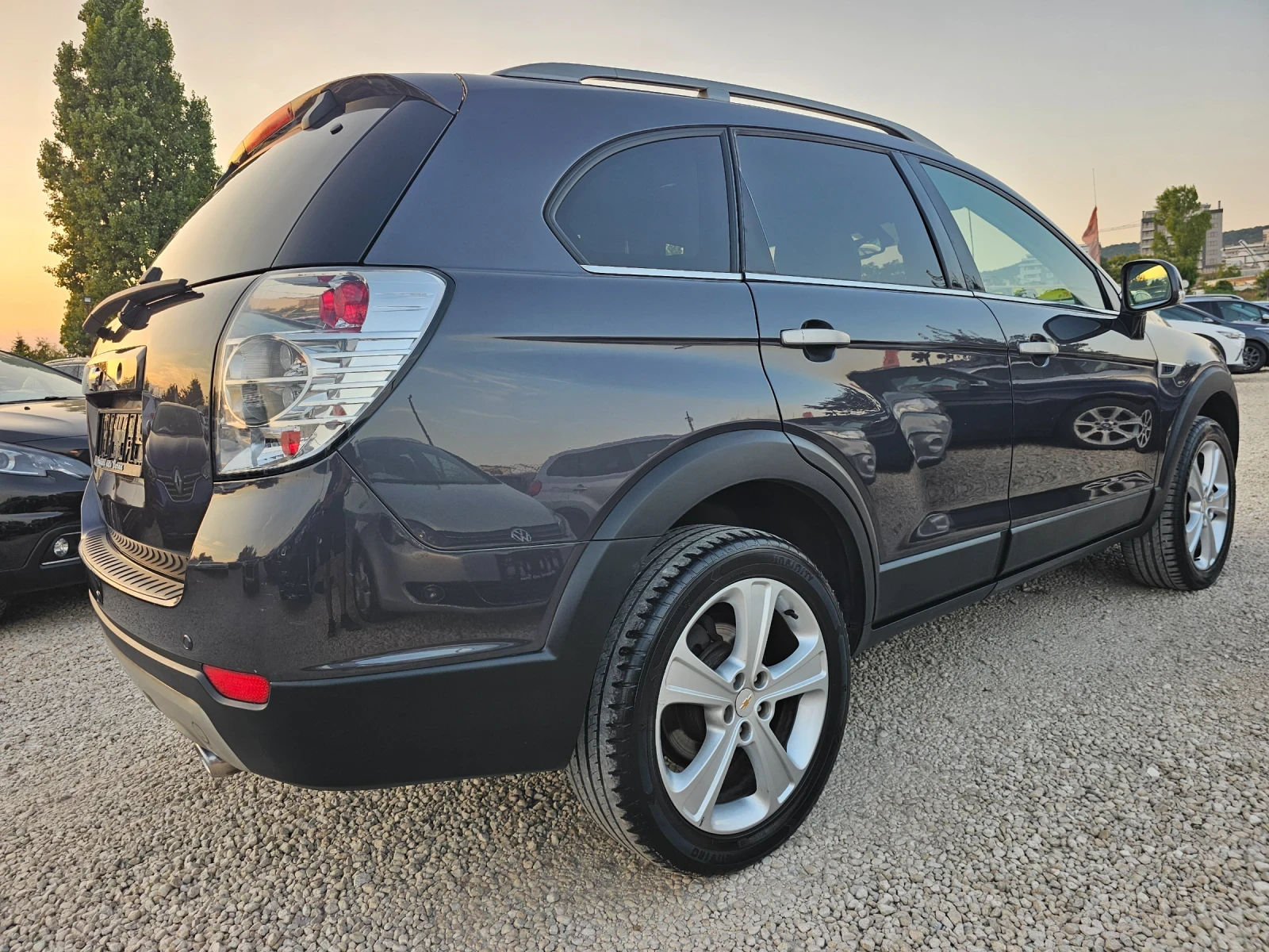 Chevrolet Captiva 2.2D, 184к.с., 4х4 , снимка 4 - Автомобили и джипове - 55932391