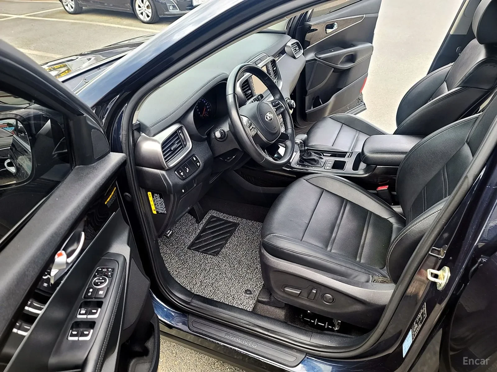 Kia Sorento Авансово плащане\4х4\Facelift, снимка 8 - Автомобили и джипове - 56121564