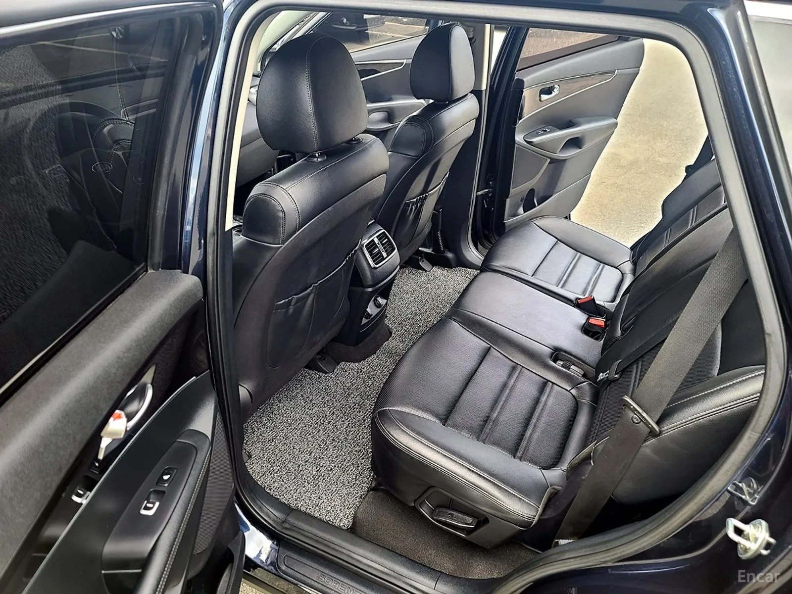 Kia Sorento Авансово плащане\4х4\Facelift, снимка 10 - Автомобили и джипове - 56121564
