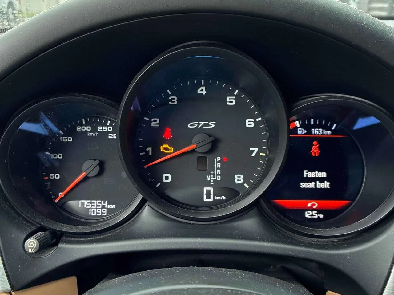 Porsche Macan * GTS * CARFAX * ОПЦИЯ ЗА ФИНАНСИРАНЕ * , снимка 8 - Автомобили и джипове - 56304558