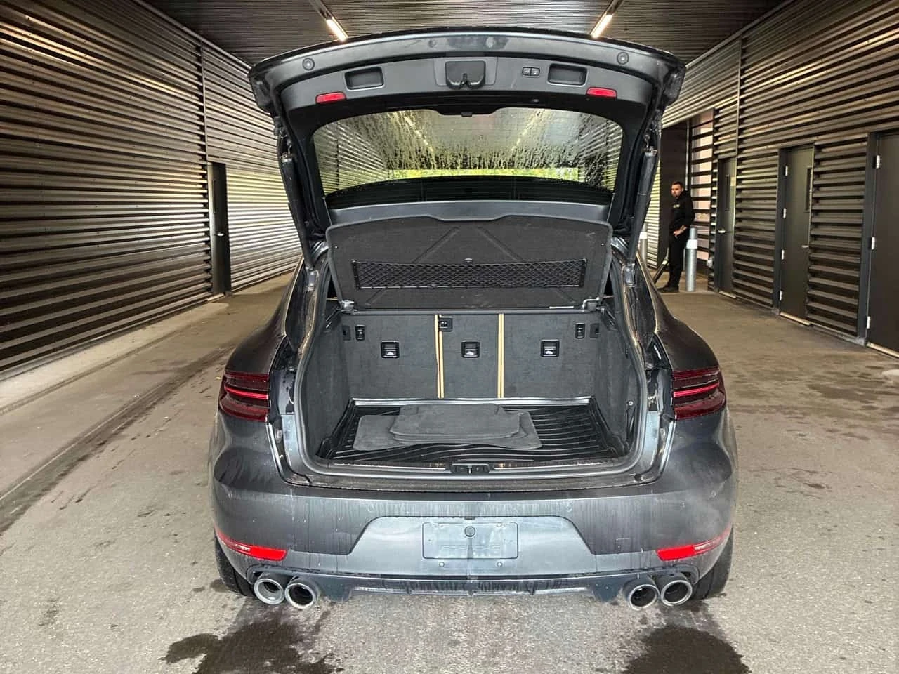 Porsche Macan * GTS * CARFAX * ОПЦИЯ ЗА ФИНАНСИРАНЕ * , снимка 12 - Автомобили и джипове - 56304558