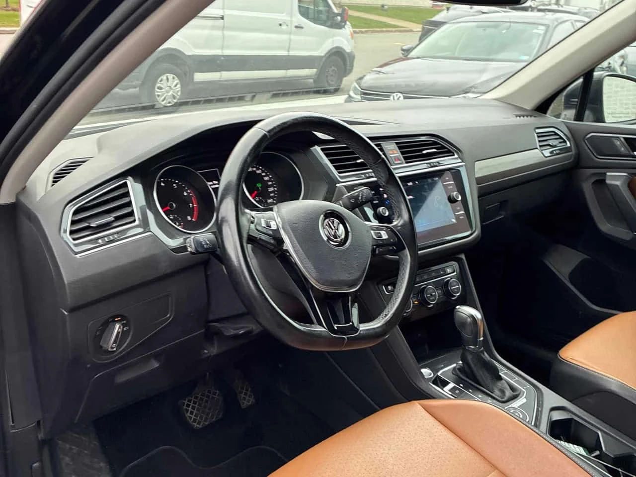 VW Tiguan * Comfortline * CARFAX * ����� �� ����������� | Mobile.bg � ����������� 5