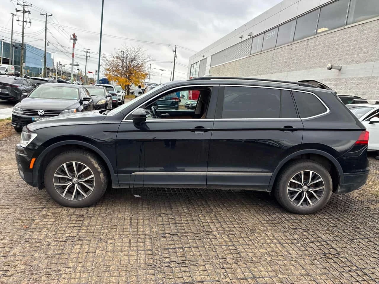 VW Tiguan * Comfortline * CARFAX * ����� �� ����������� | Mobile.bg � ����������� 2