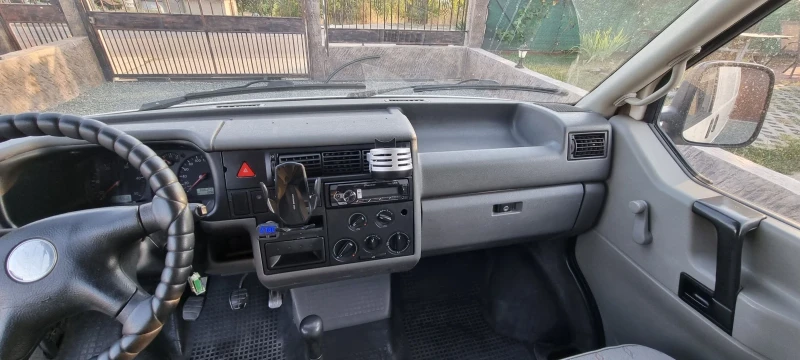 VW T4, снимка 15 - Бусове и автобуси - 47726185