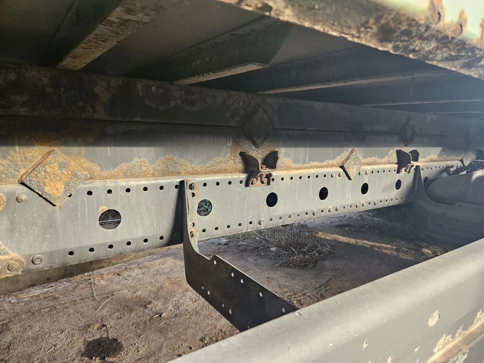 Mercedes-Benz 817 Atego - изображение 7