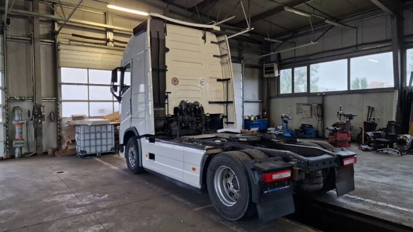 Volvo Fh 500 e6, снимка 5 - Камиони - 56623462