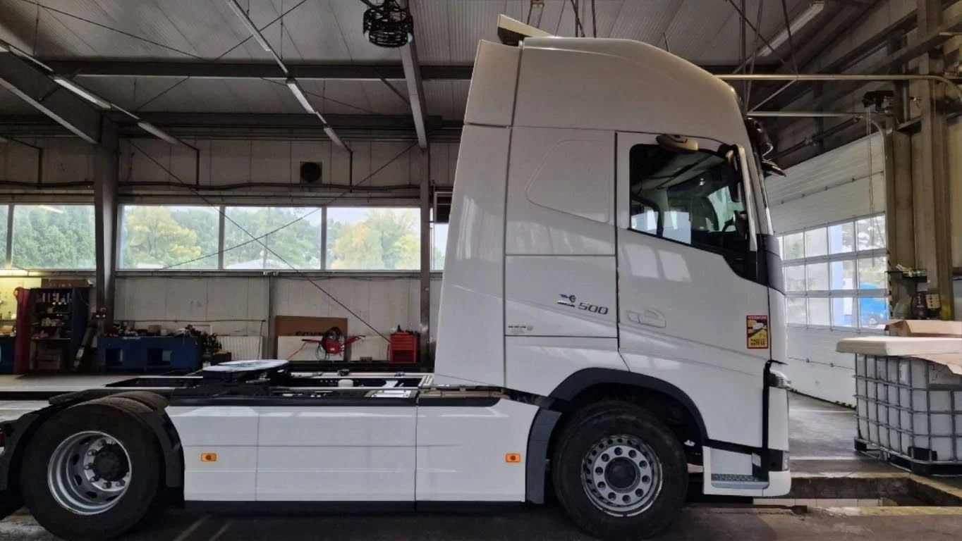 Volvo Fh 500 e6, снимка 8 - Камиони - 56623462