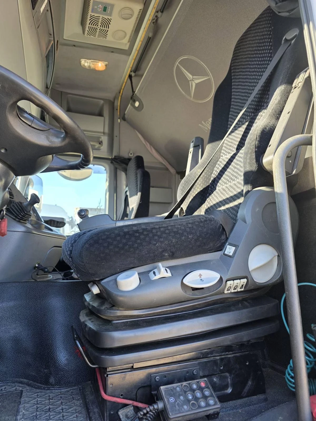 Автокран Mercedes-Benz Actros 2841 - изображение 6