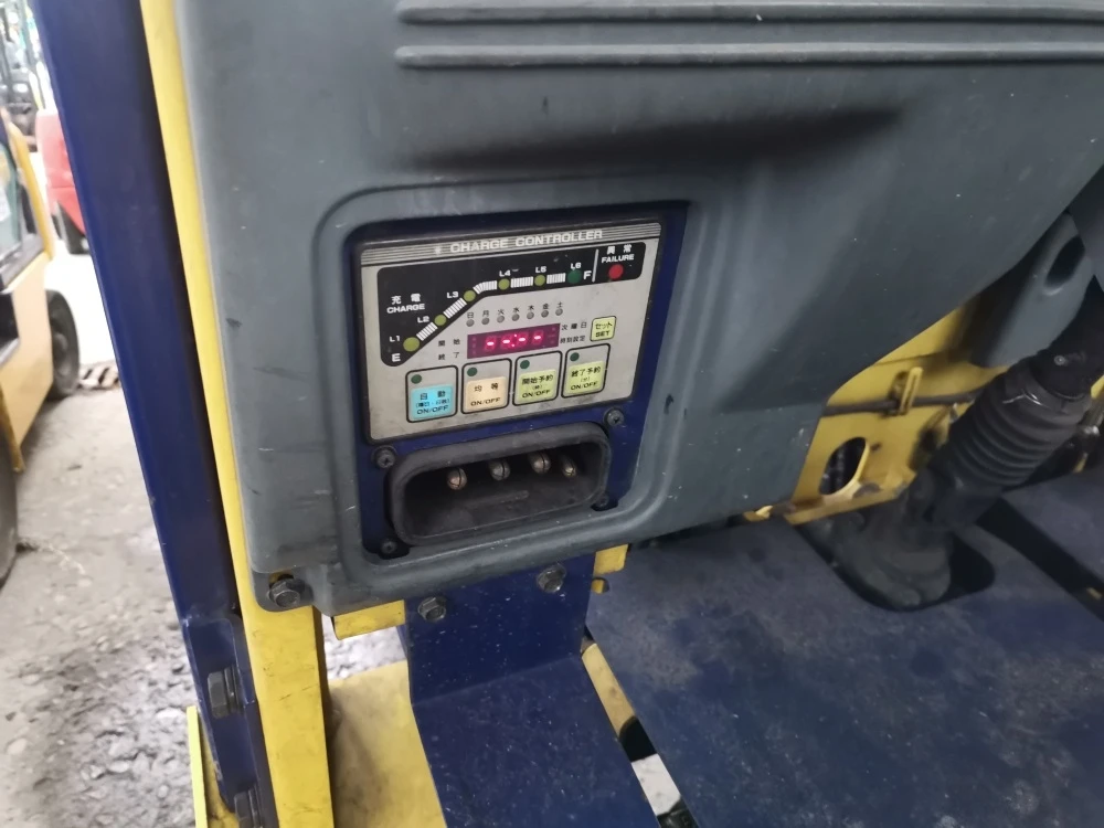  Komatsu     | Mobile.bg   5