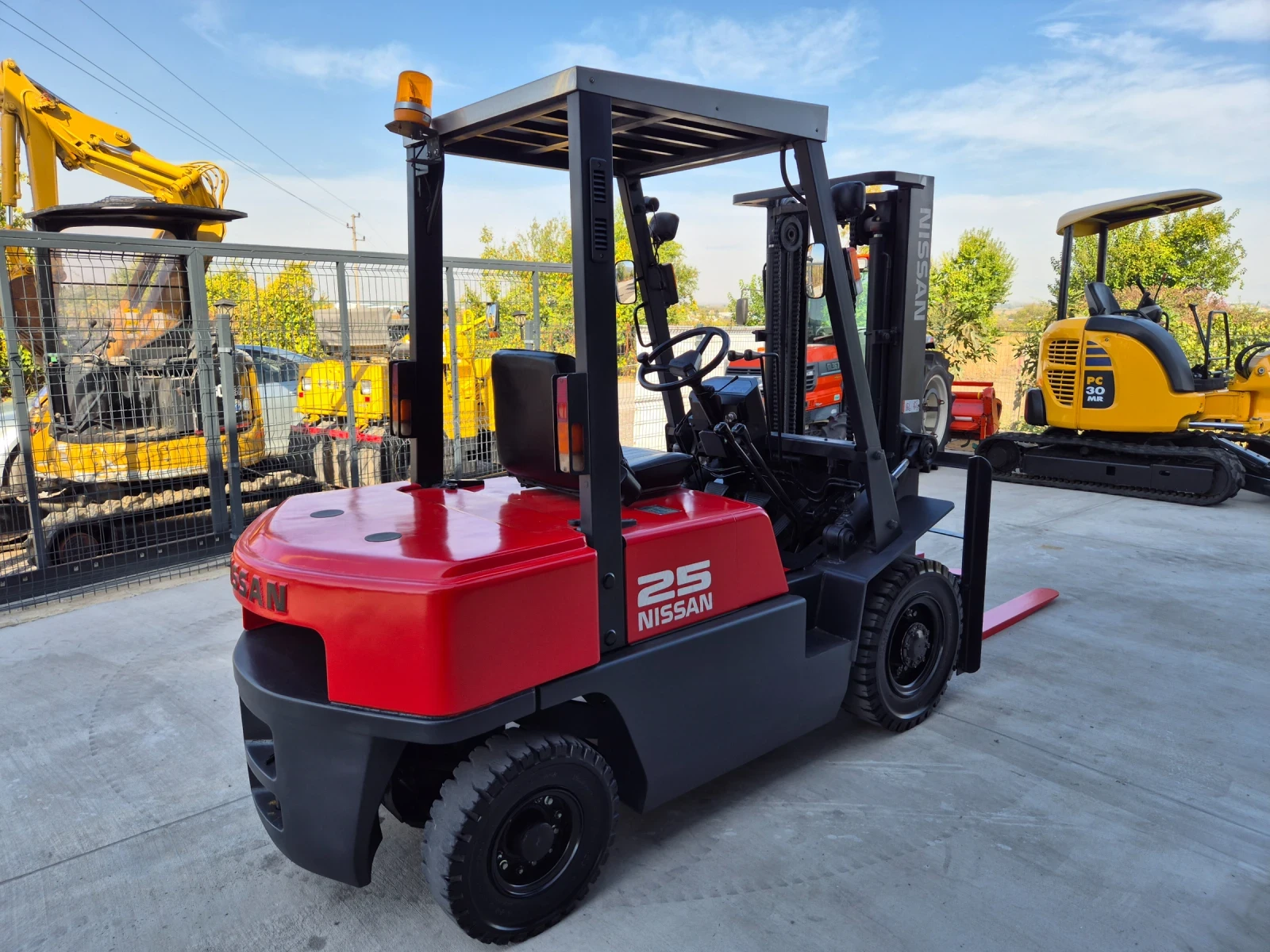  Nissan 2.5  /  /   ! | Mobile.bg   5