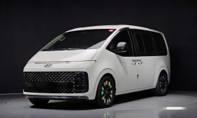 Hyundai Staria L3.5 Lounge 7-Seater Mobility, снимка 1