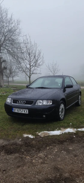 Audi A3 1.8i 125k Климатроник. Италия, снимка 2