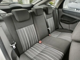 Ford Focus 2.0i automatic , снимка 11