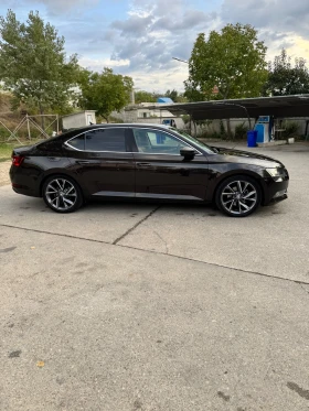 Skoda Superb 2.0 TDi, снимка 5