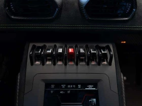 Lamborghini Huracan * CARFAX * ЦЕНА ДО БГ - 348150 € / 680922.21 лв. - 37691242 16