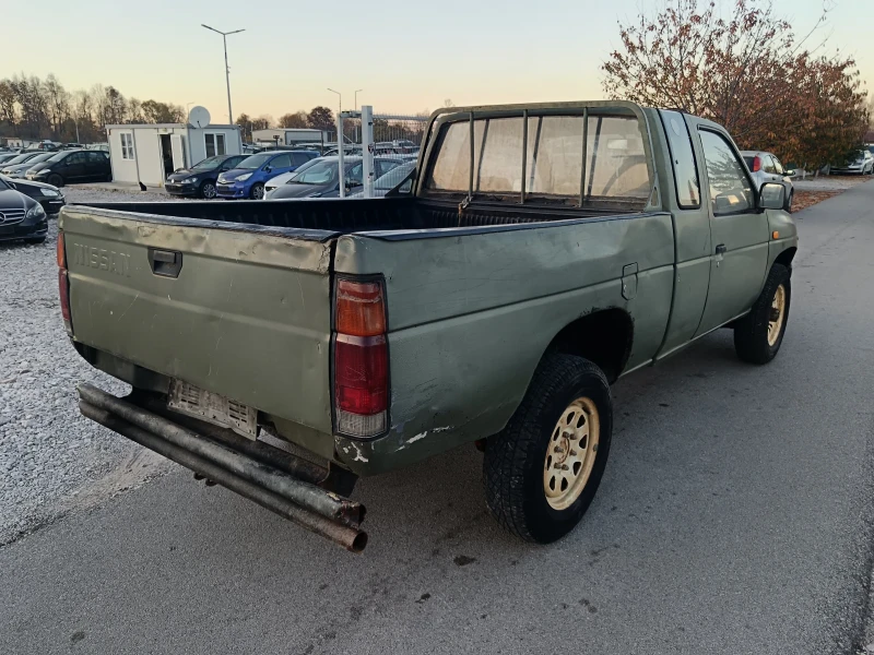 Nissan Pickup KING CAB, снимка 6 - Автомобили и джипове - 47839297