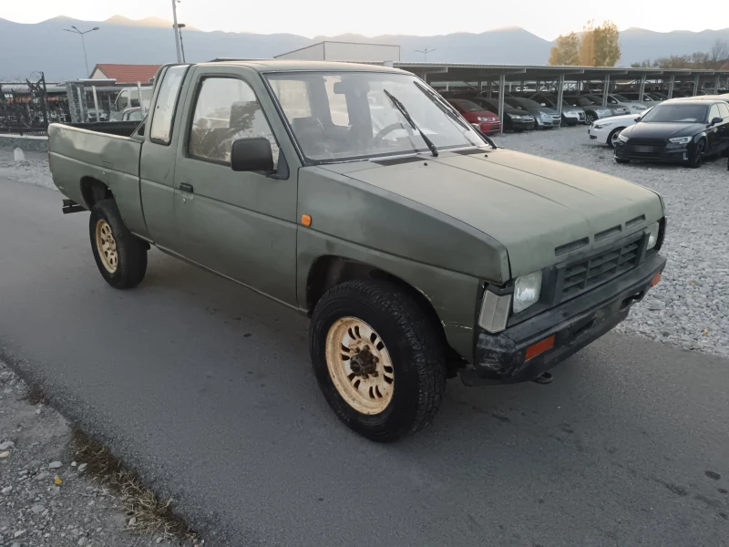 Nissan Pickup KING CAB, снимка 7 - Автомобили и джипове - 47839297