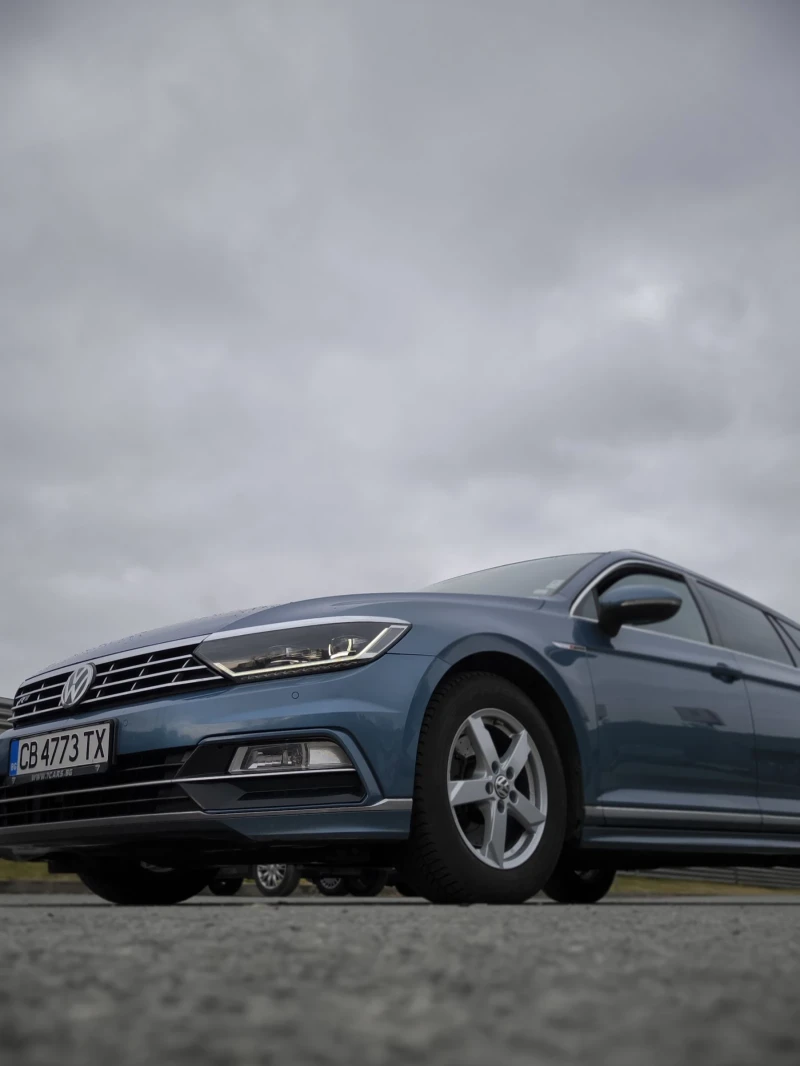 VW Passat 2.0TDI 4MOTION R LINE , снимка 7 - Автомобили и джипове - 48345100