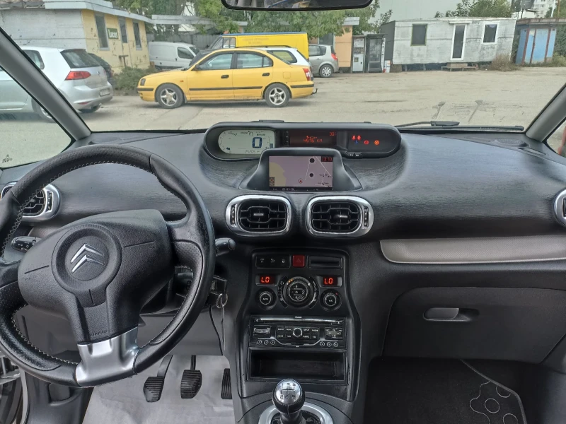 Citroen C3 Picasso 1.6HDI 92kc, снимка 13 - Автомобили и джипове - 48695786