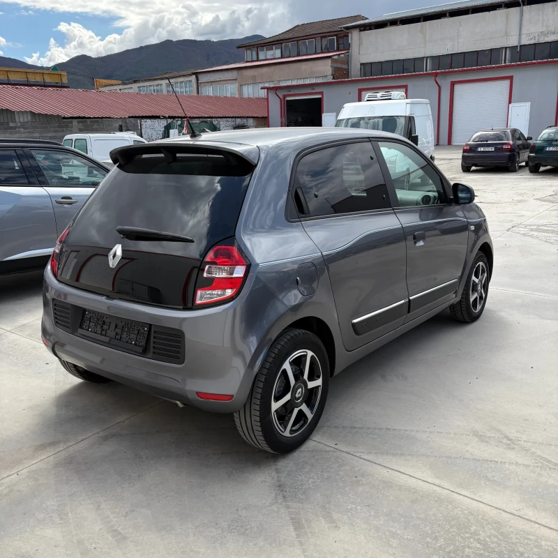 Renault Twingo 0.9 TCe, снимка 4 - Автомобили и джипове - 50092226