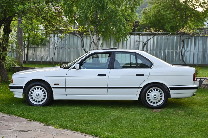 BMW 525 E34 2.5i 4x4 / 97 хил.км / ФЕНОМЕН !!!, снимка 2 - Автомобили и джипове - 50305546