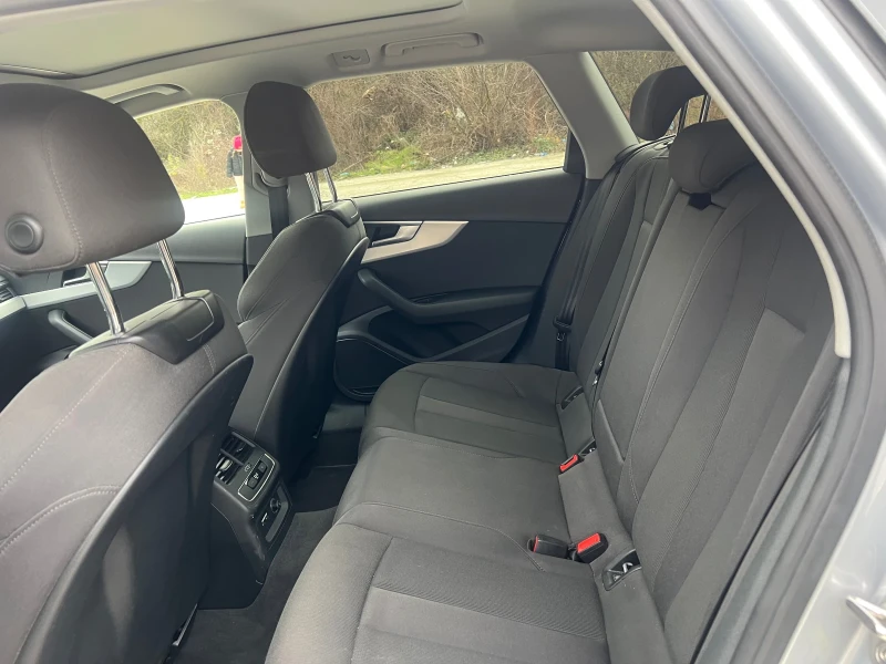 Audi A4 Avant 35 TFSI, снимка 9 - Автомобили и джипове - 52750698