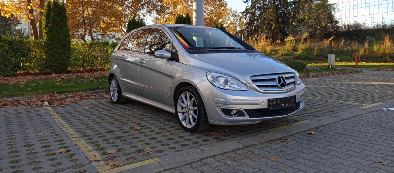 Mercedes-Benz B 170 1.7i AUTOMATIC , снимка 6 - Автомобили и джипове - 52252312