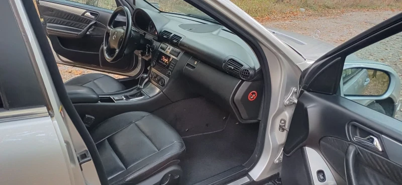 Mercedes-Benz C 220 2.2 cdi 150 коня Avangarde, снимка 15 - Автомобили и джипове - 52337666