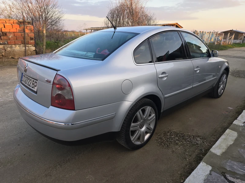 VW Passat, снимка 8 - Автомобили и джипове - 52831513