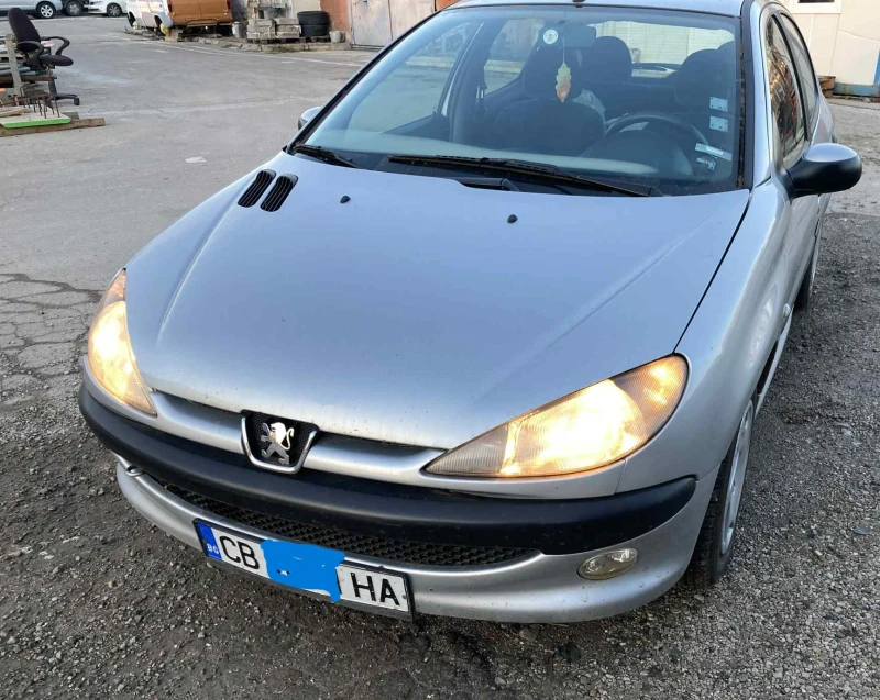 Peugeot 206, снимка 3 - Автомобили и джипове - 52850458