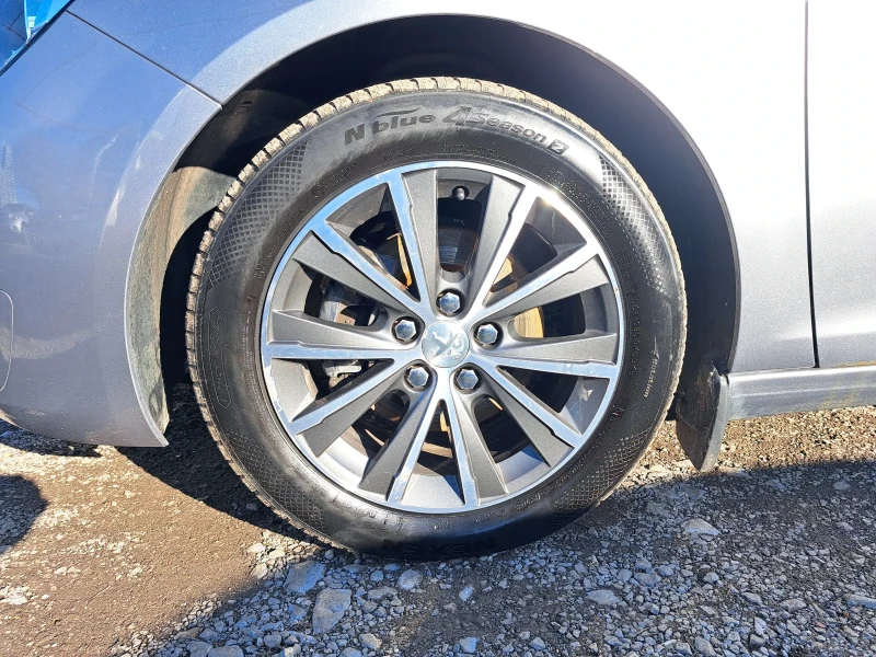 Peugeot 308 1.6HDI STYLE 120p.s E6.NAVI TOP , снимка 17 - Автомобили и джипове - 53137315