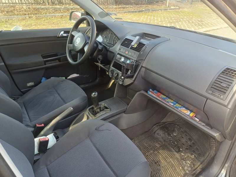VW Polo 1.4 TDI, снимка 8 - Автомобили и джипове - 53139639