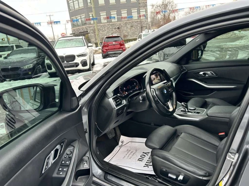 BMW 330 * xDrive * CARFAX * ЦЕНА ДО БГ, снимка 11 - Автомобили и джипове - 53235951