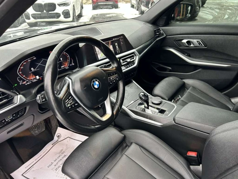 BMW 330 * xDrive * CARFAX * ЦЕНА ДО БГ, снимка 12 - Автомобили и джипове - 53235951