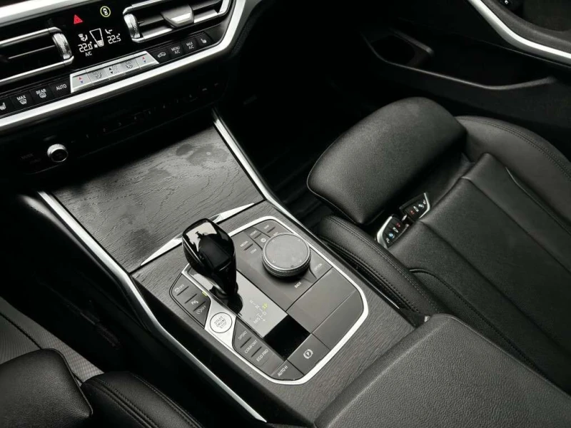 BMW 330 * xDrive * CARFAX * ЦЕНА ДО БГ, снимка 16 - Автомобили и джипове - 53235951