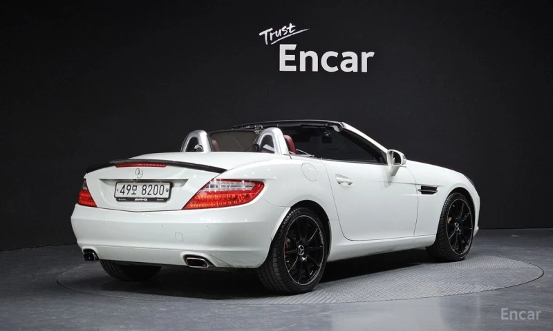 Mercedes-Benz SLK, снимка 2 - Автомобили и джипове - 53511185