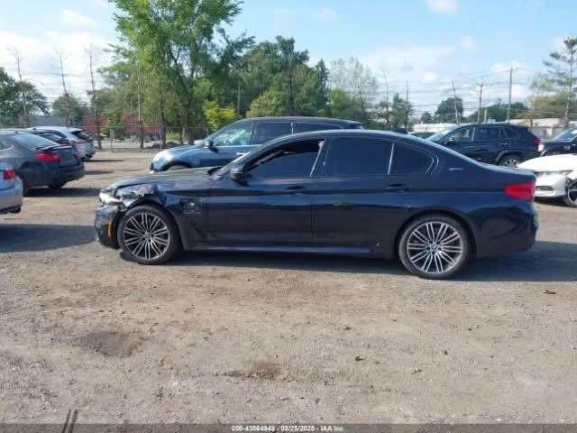 BMW 530E XDRIVE IPERFORMANCE - изображение 8