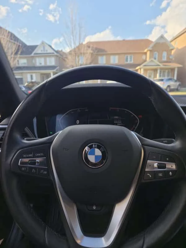 BMW 330 * xDrive * ПОДГРЕВИ * КАМЕРА * ПАМЕТ, снимка 7 - Автомобили и джипове - 54418102