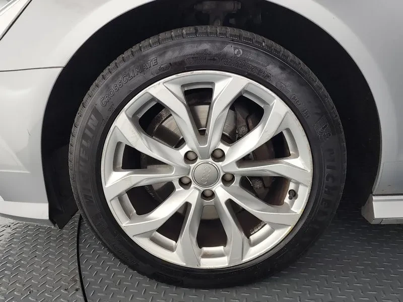 Audi A6 2.0 TDI, снимка 5 - Автомобили и джипове - 54561468