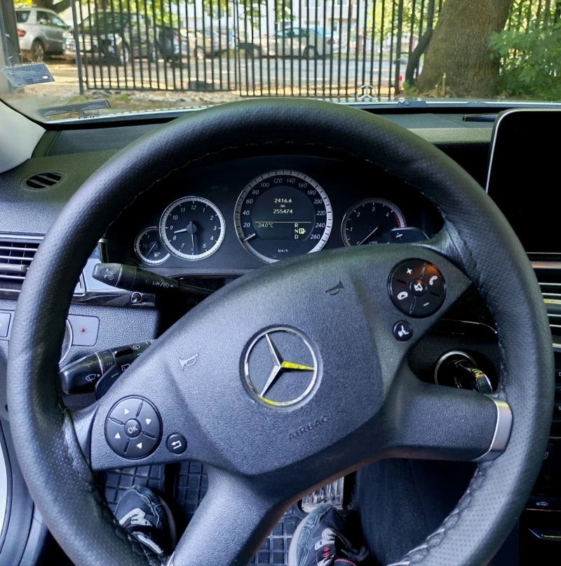 Mercedes-Benz E 350, снимка 4 - Автомобили и джипове - 56273283