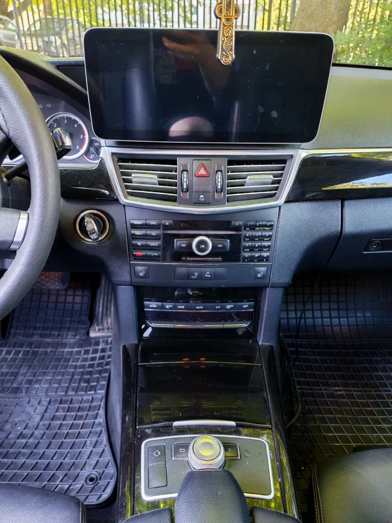 Mercedes-Benz E 350, снимка 5 - Автомобили и джипове - 56273283