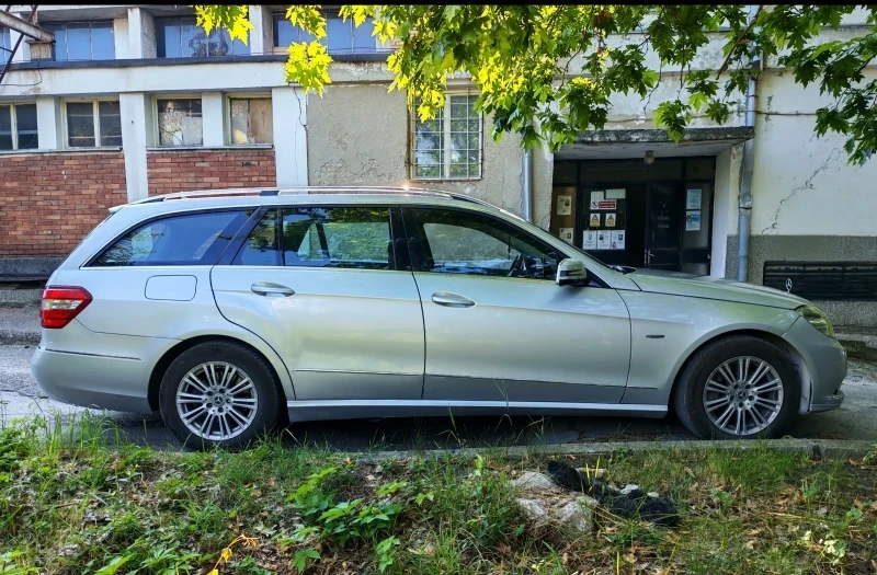 Mercedes-Benz E 350, снимка 9 - Автомобили и джипове - 56273283